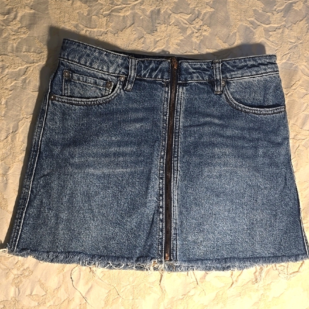 WE THE FREE med washed Denim Mini Skirt